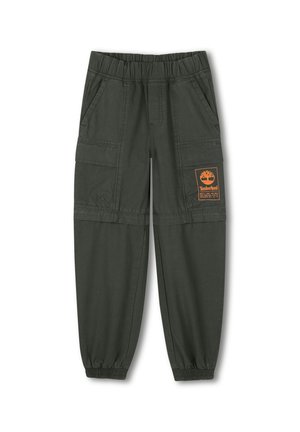 Pantaloni cargo verde oliva scuro con cintura elastica, polsini elastici, molteplici tasche grandi e patch del logo arancione Timberland.
