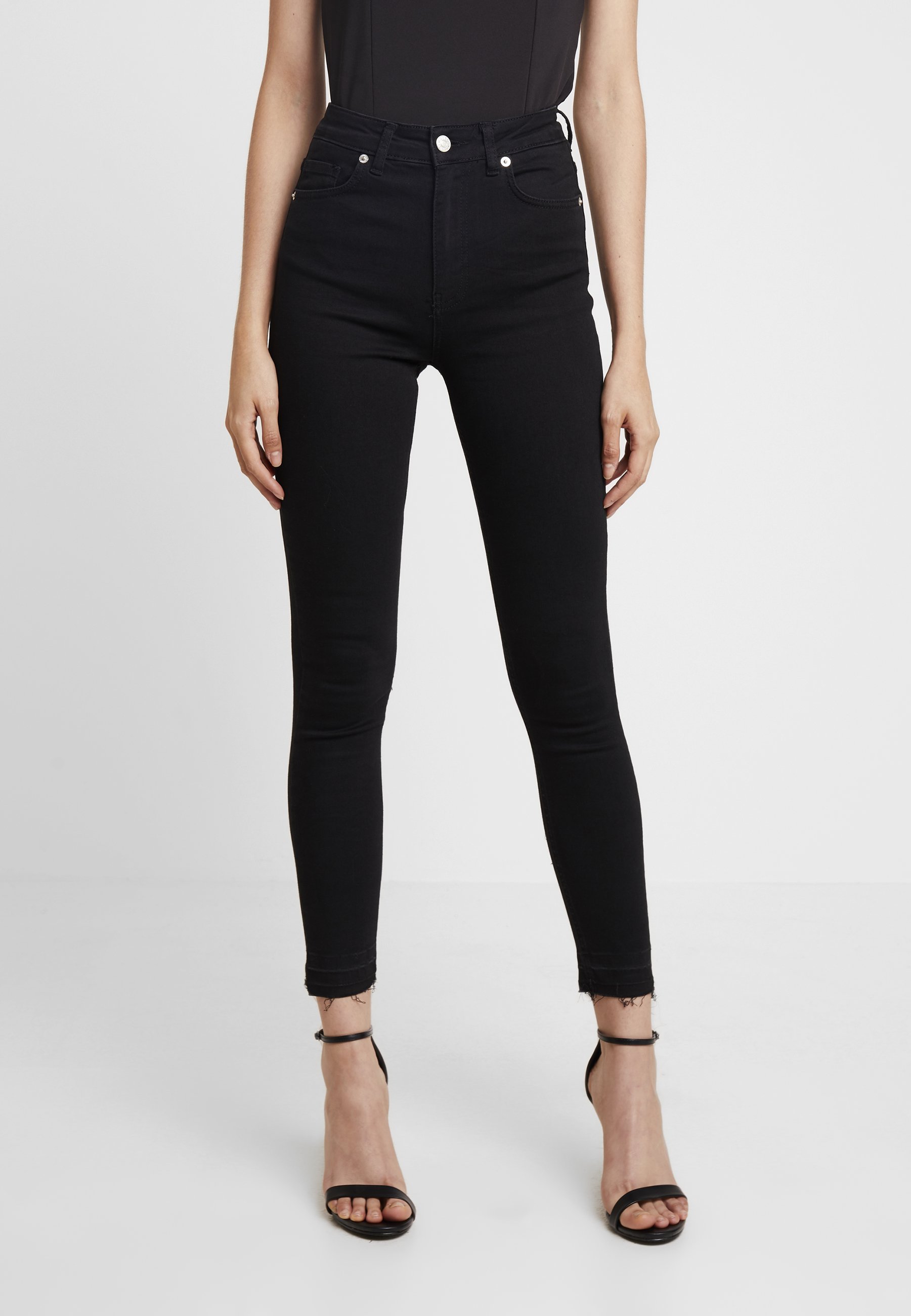 NA-KD HIGH WAIST OPEN HEM - Jeans 