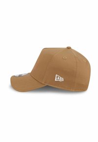 Brown baseball cap with curved brim and white embroidered logo on the side, displayed on a white background.