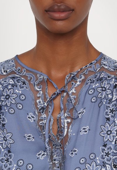 Maje RIBLUETTE - Rochie de zi - blue