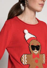 Vero Moda Neule - red