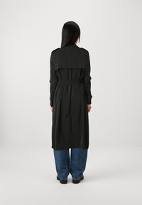 Guess MICOLE - Trenchcoat - jet black