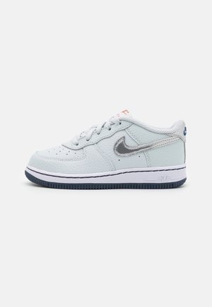 NIKE FORCE 1 (TD) - Baskets basses - pure platinum/metallic silver/barely grape/midnight navy