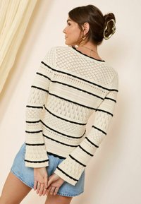 Friends Like These REGULAR FIT - TIE FRONT POINTELLE - Kofta - cream