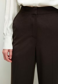 adL WIDE LEG  - Broek - brown