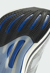 adidas Performance SUPERNOVA RISE - Hardloopschoenen voor op de weg - orbit grey   grey five   royal blue