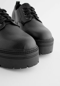 Next WIDE FIT FOREVER COMFORT CHUNKY - Obutev z vezalkami - mottled black