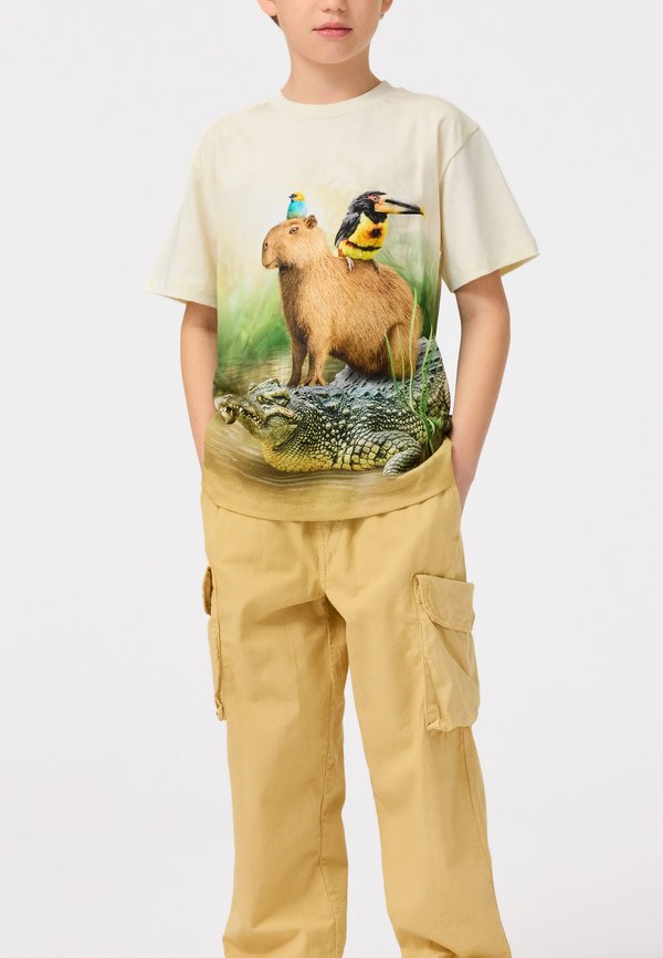 RUBIN - Print T-shirt - capybara chill