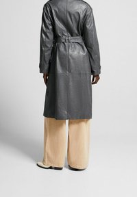 Bershka Prochowiec