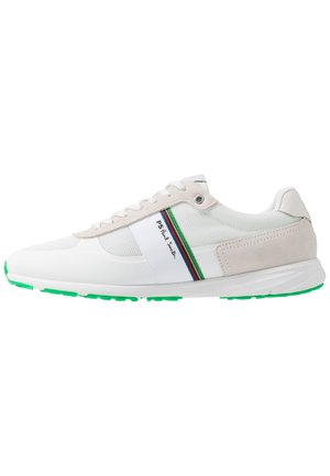 Sneakers - white