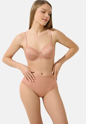 Lisca Slip - beige