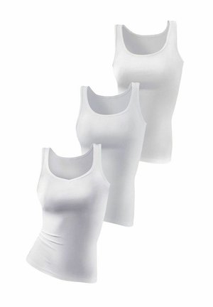 Drei weiße ärmellose Tanktops mit verschiedenen Ausschnitten, dargestellt an unsichtbaren Schaufensterpuppen vor weißem Hintergrund.