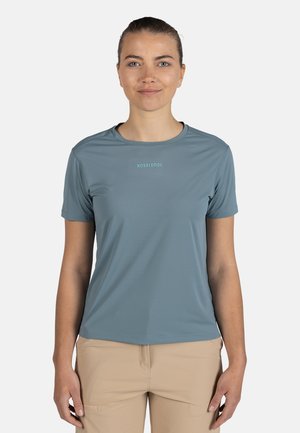 Camiseta de manga corta de color azul claro, fabricada con un tejido transpirable, que cuenta con un cuello redondo y un pequeño logo de "Rossignol" en el pecho.