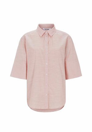 Svijetloružičasta košulja kratkih rukava s klasičnim ovratnikom i suptilnim teksturiranim uzorkom, širokog kroja s zaobljenim rubom.