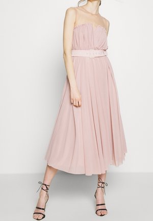 Cocktail dress / Party dress - pink