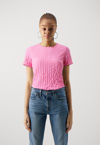 Pieces - PCHOLLY - T-shirt basic Miniatura obrazu 1