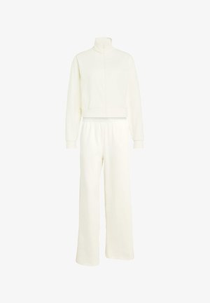 adidas Sportswear, LAZYDAY TRACKSUIT SET - Træningssæt - off white