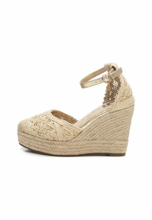 Zapatos altos - gold