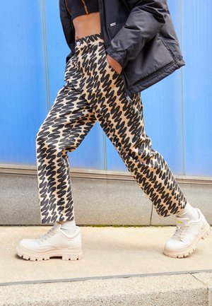 BRIGHT CARPENTER - Housut - black multi
