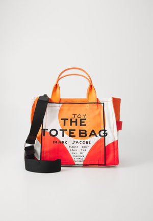 THE MEDIUM TOTE - Håndtasker - orange