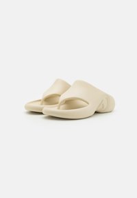 Diesel SA-MAUI X UNISEX - Sandály s odděleným palcem - off-white