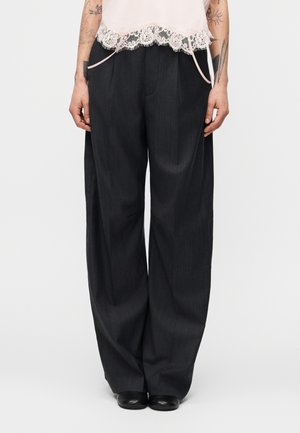 PANTS - Nadrágok - black