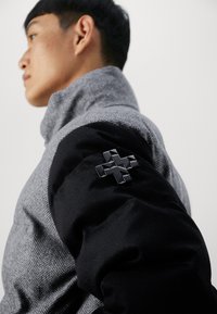 Mercader Χειμωνιάτικο μπουφάν - grey