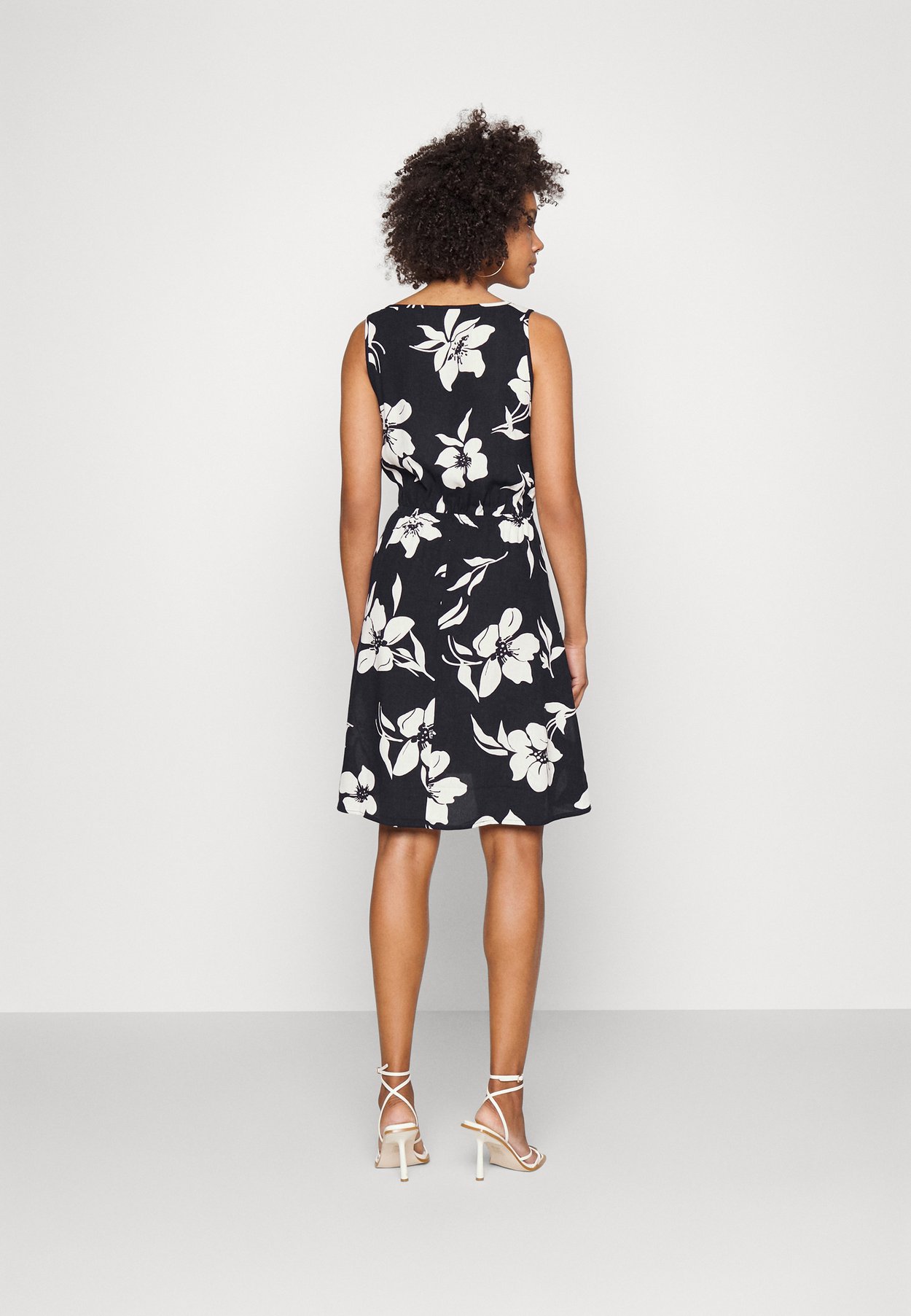 ONLFRIDA DRESS 