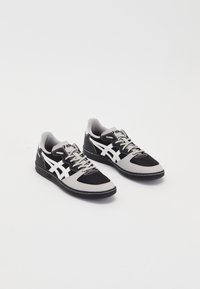 ASICS SportStyle Sneakers - black