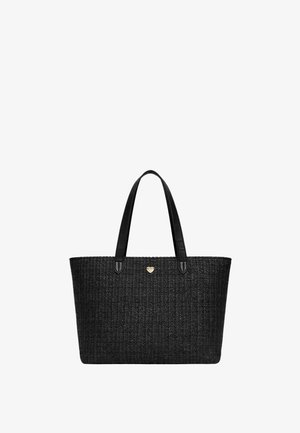 Borsa tote nera intrecciata con due manici in pelle e un piccolo emblema a forma di cuore dorato al centro della parte superiore frontale.