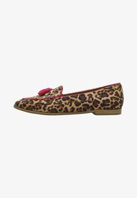 Não selecionado, leopard comb