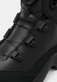 ECCO OFFROAD MID WARM WP BOA - Talvesaapad - black
