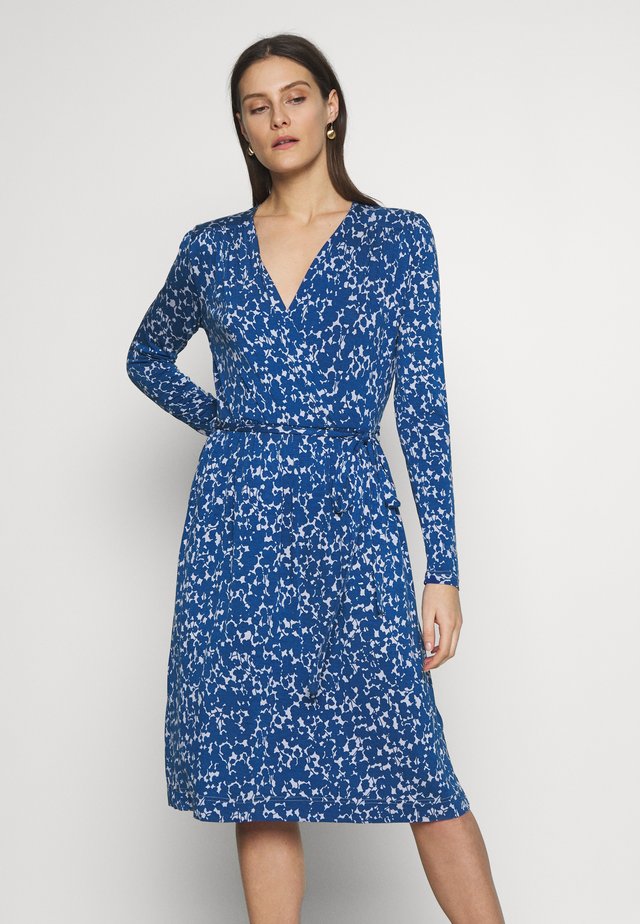 Noa Magyar Dress Ink