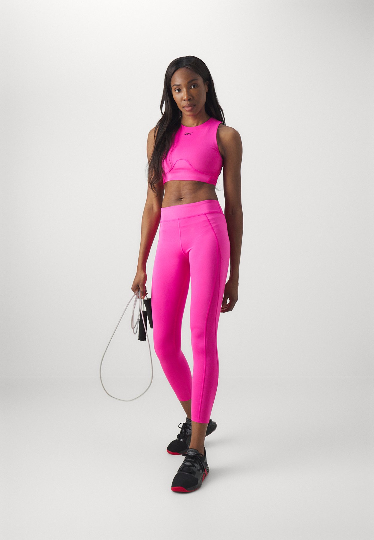 LUX CONTOUR