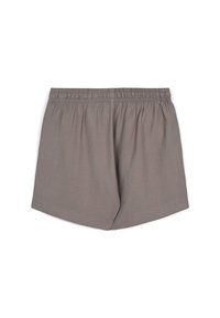 Shorts en coton gris avec une taille élastique, présentant une texture lisse et une coupe décontractée, conçus pour un look confortable et décontracté.