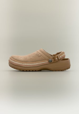 Crocs, UNISEX - Чехли - sepia