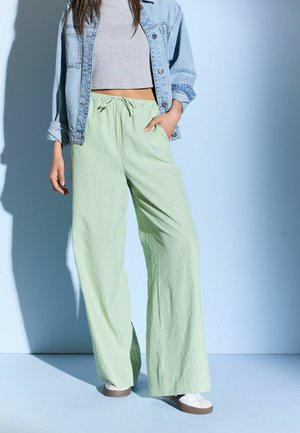 TEXTURED STRIPE WIDE LEG - Housut - green