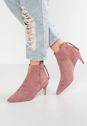 L37 Boots à talons - light pink