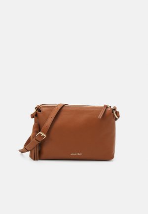 LEATHER - Skulderveske - cognac
