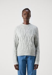 Vero Moda Tall VMBAILY HIGHNECK  - Striktrøje - light grey melange