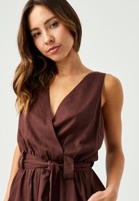 ST MRLO KARA - Tuta jumpsuit - chocolate