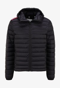 Ei valittu, black