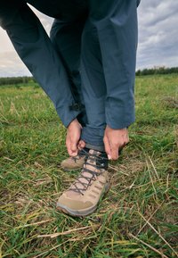 Selezionato, dune/grau