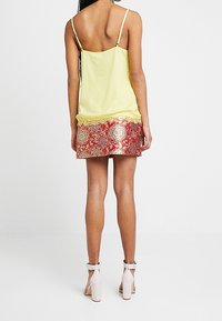 Saint Tropez Linne - yellow