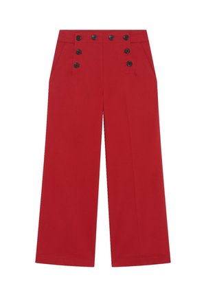 Pantalones de pierna ancha rojos, hechos de una tela suave, con un diseño de cintura alta que presenta seis botones negros en el frente y bolsillos laterales.