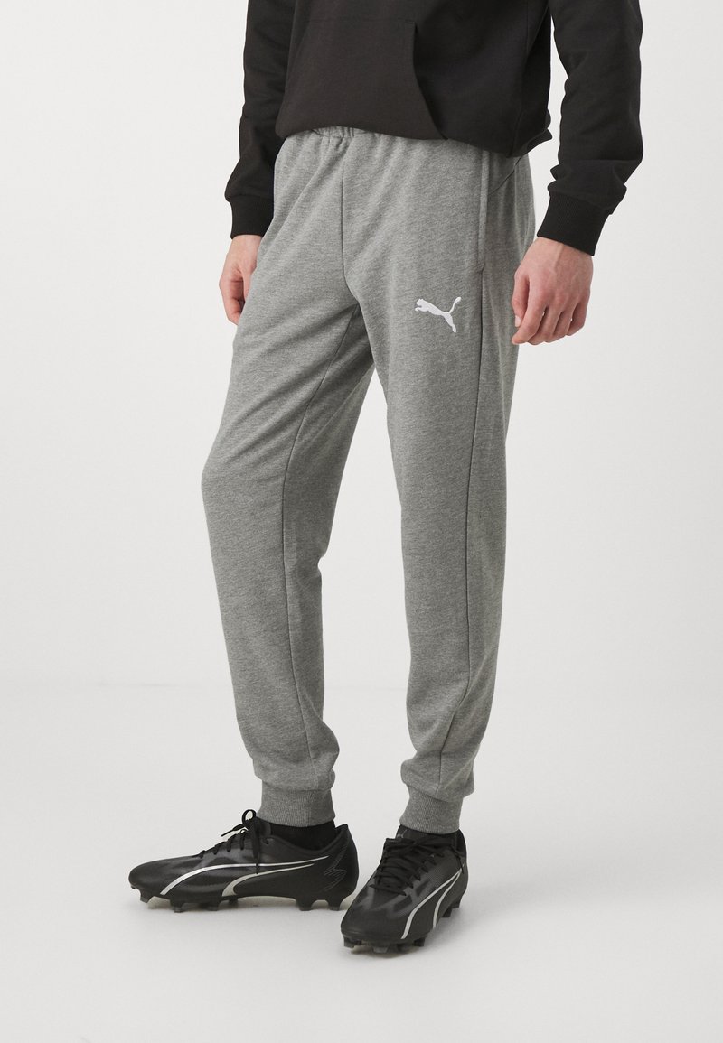Puma TEAMGOAL CASUALS PANTS - Teplákové kalhoty - medium gray heather