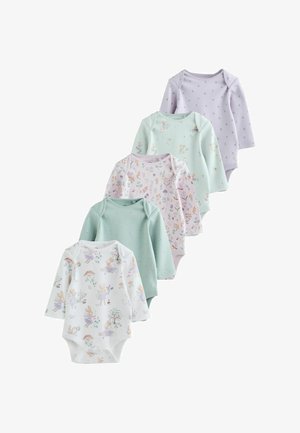 Fem langærmede babyheldragter i pastelfarver med blomster- og kaninfe-mønstre, arrangeret i en forskudt stak på en hvid baggrund.