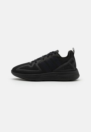 Sneakers laag - black