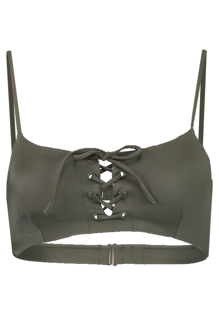 Sutien costum de baie din două piese