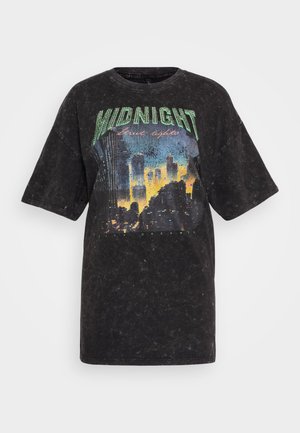 ONLY Tall ONLLUCCA LIFE NIGHT BOX - Tricou cu imprimeu - black